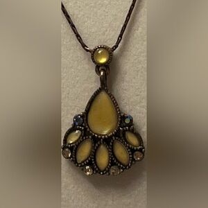 1928 Yellow Teardrop Necklace